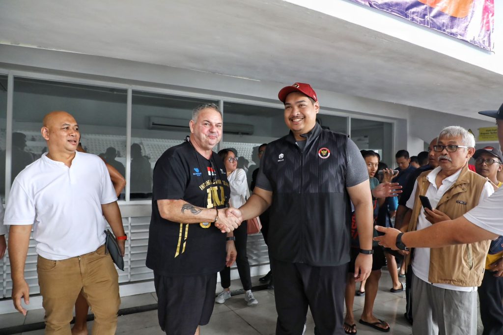 Tinjau FAI 2023, Menpora Dito Harap Renang Mampu Bersaing di Kancah Olimpiade