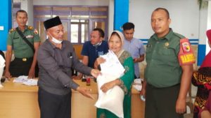 BPN Tersalurkan, Warga Karang Penang Onjur Sumringah