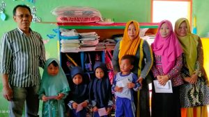 TK Banyuanyar Sampang Santuni & Siapkan Beasiswa Bagi Anak Yatim