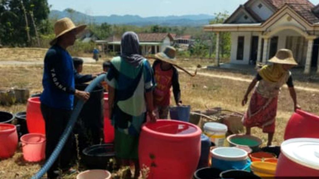 Responsif Pemkab Sumenep Bantu Desa Kekeringan