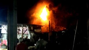 Rumah Warga Rapa Laok Nyaris Dilalap Si Jago Merah