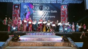 Fashion Show Batik se-Madura Diacungi Jempol