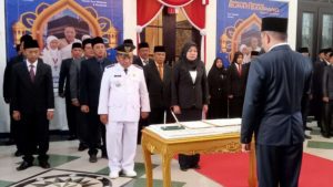 Bupati Sampang Kembali Mutasi 33 Pejabat