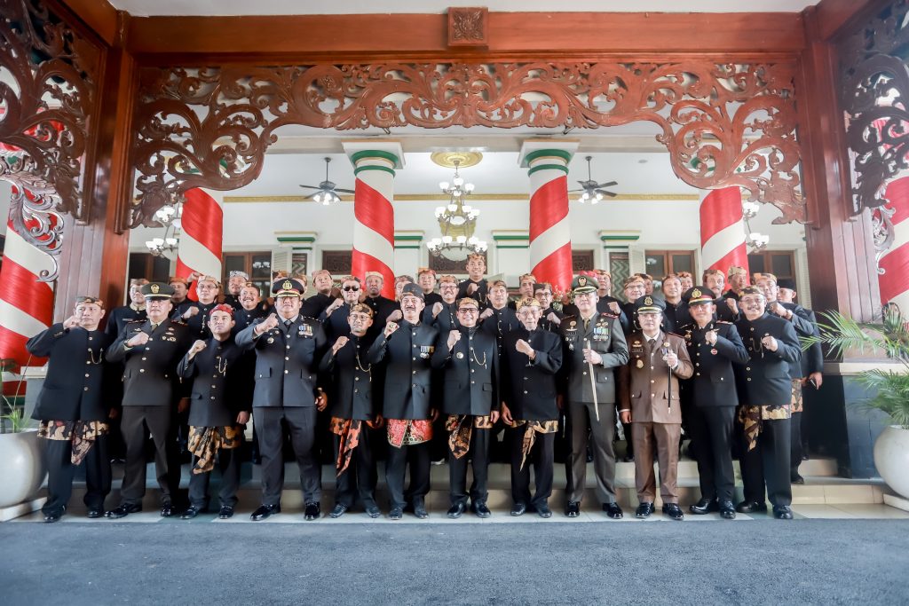 Penjabat Bupati Pamekasan ajak masyarakat saling support