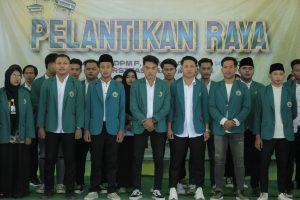 Pelantikan Badan Eksekutif Mahasiswa (BEM) Universitas Islam Madura (UIM) dikemas dengan seminar kebangsaan