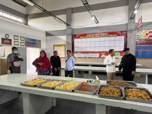 Lapas Narkotika kelas IIA Pamekasan kanwil kementerian Imigrasi dan Pemasyarakatan Jatim resmi terima sertifikat Halal