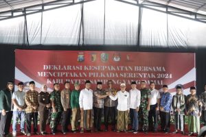 Polres Sampang didatangi kedua paslon bupati dan beberapa instansi
