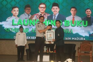 Lapas Narkotika Kelas IIA Pamekasan Kanwil Kementerian IMIPAS Jatim Hadiri Kegiatan Launching Buku