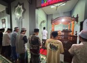 Tingkatkan Nilai Spiritual, Kalapas Narkotika Kelas IIA Pamekasan Pimpin Tarawih Berjamaah