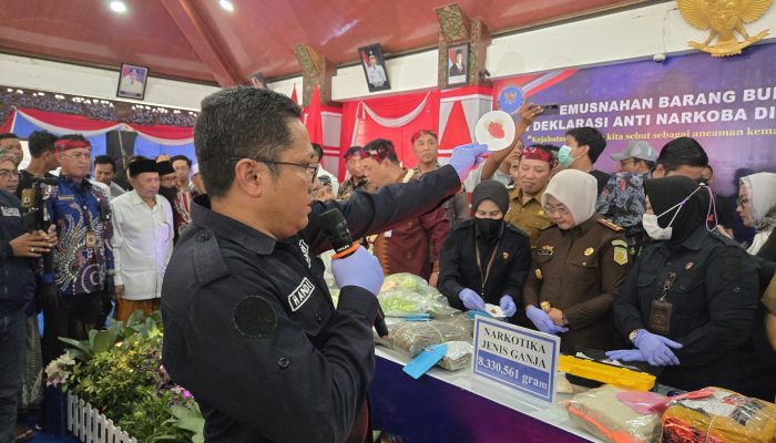 Lapas Narkotika Pamekasan Hadir Dalam Pemusnahan Barang Bukti Narkotika di Pendopo Sampang