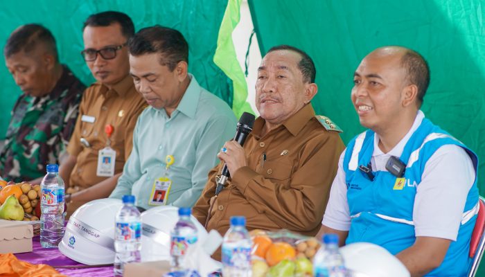 Semangat Pancasila PLN UP3, Gili Raja Aliri Listrik 12 Jam