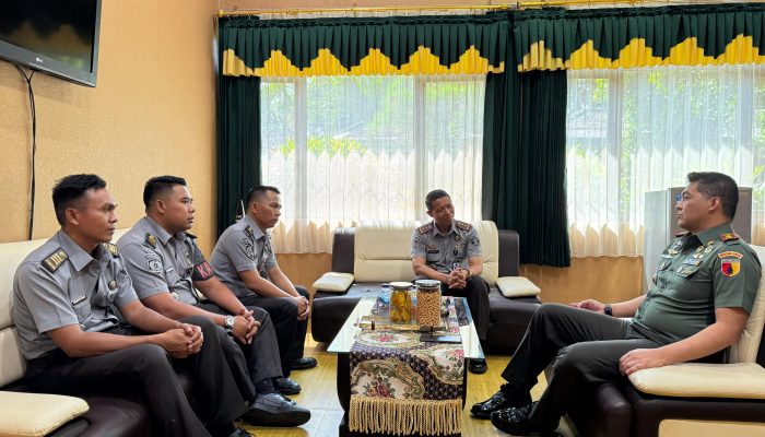Lapas Narkotika Pamekasan Perkuat Sinergitas dengan Kodim 0826