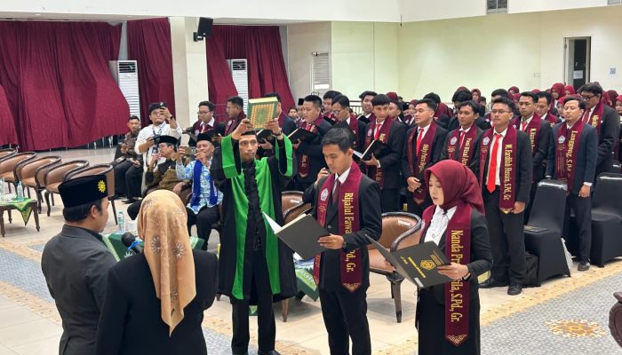 FKIP UMSurabaya Kukuhkan 142 Guru Profesional, Teguhkan Komitmen Pendidikan Berkualitas