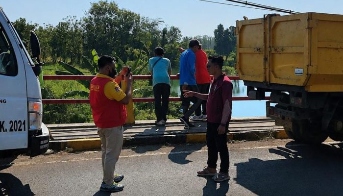 Madas Sedarah Sampang Tagih Janji Dinas Lingkungan Hidup